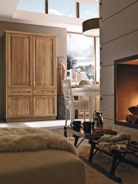 Martini Interiors Линейная кухня на заказ из орехового дерева Convivio sun-id-1437264 - Вид №3