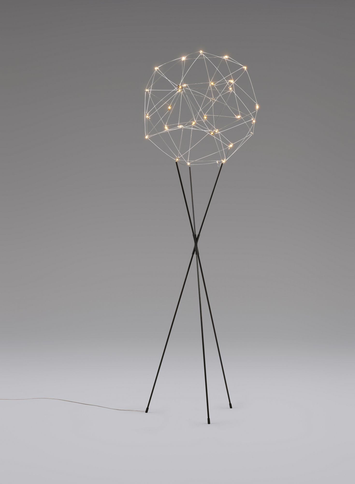 Металлический светодиодный напольный светильник со штативом Quasar космос ARCH-00061193 - Вид №1