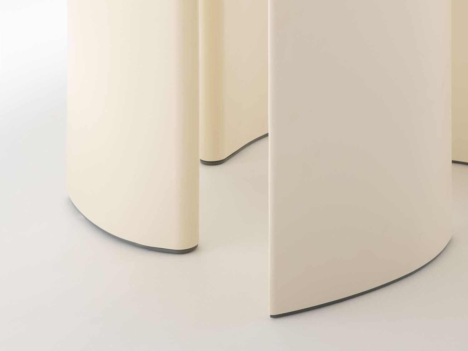 Круглый садовый стол из миномета FAST Naca ARCH-00078064 - Вид №5