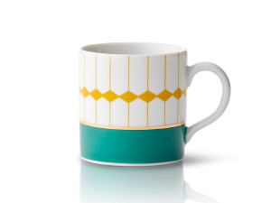 Фарфоровая кофейная чашка с блюдцем