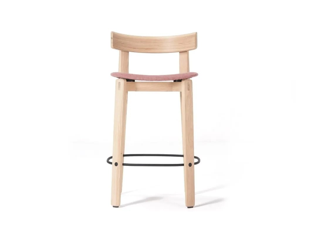 Дубовый барный стул со спинкой Gazzda ARCH-00101904