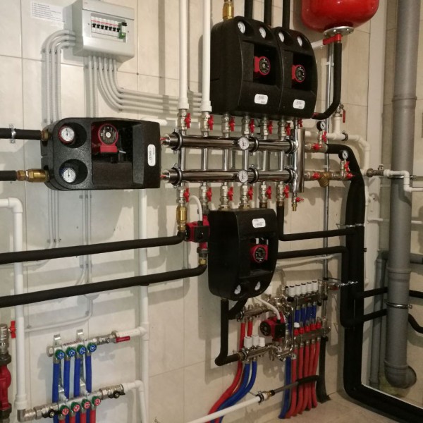 Купить Распределительный коллектор с гидрострелкой 85 кВт, 7 контуров Прокситерм GSK327 - Вид №7