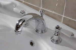 Traditional bathrooms LEVER Waschtisch 3-Loch Mischbatterie Pr3700/ag