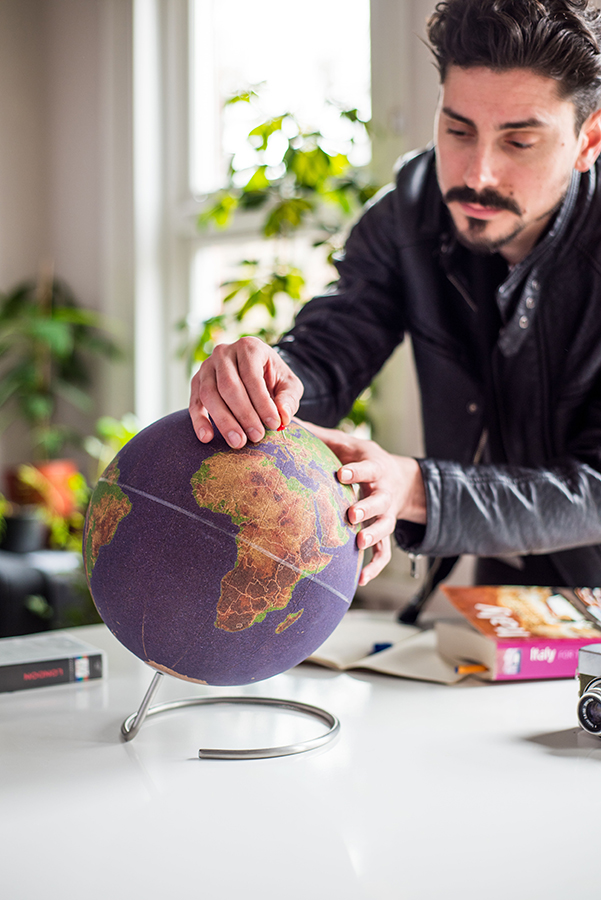 SK CORKGLOBE3 Глобус цветной colour большой Suck UK  - Вид №2