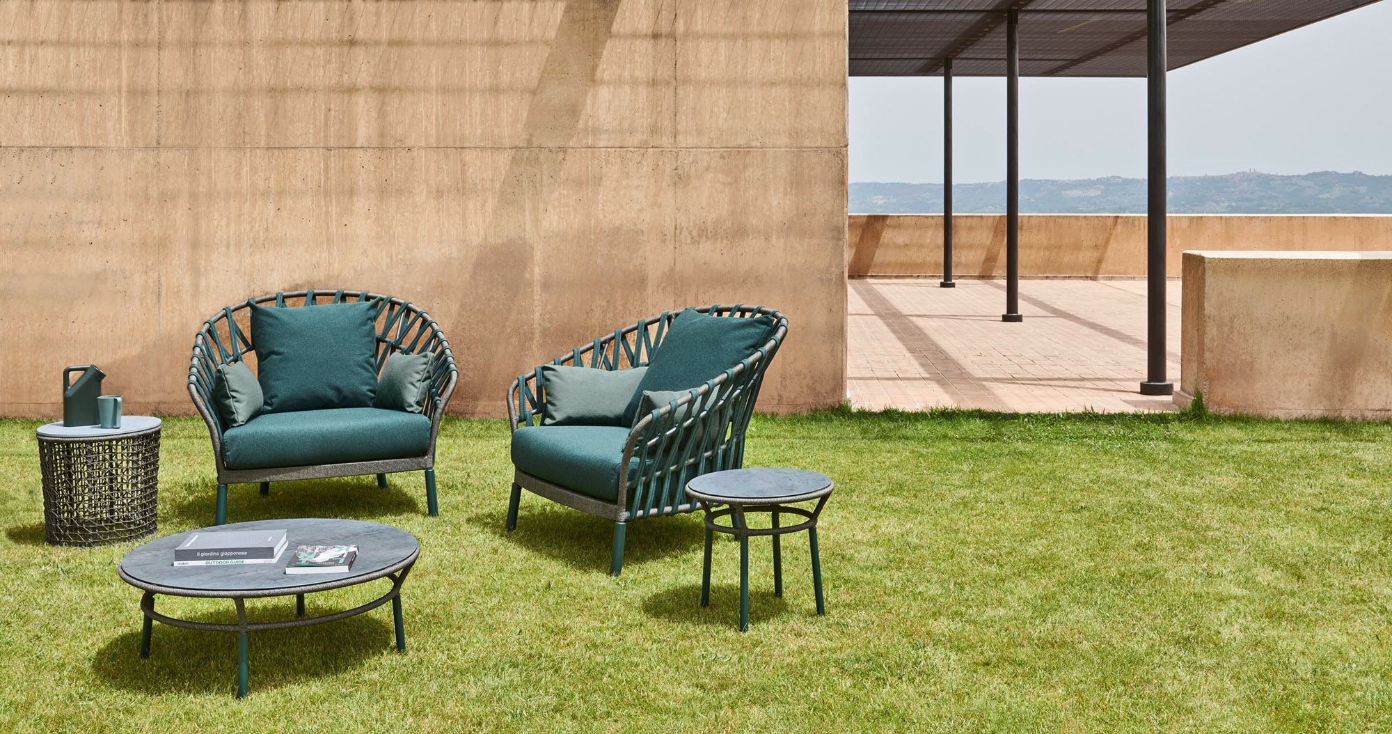 Круглый алюминиевый журнальный столик с порошковым покрытием Varaschin Эмма ARCH-00150622 - Вид №3