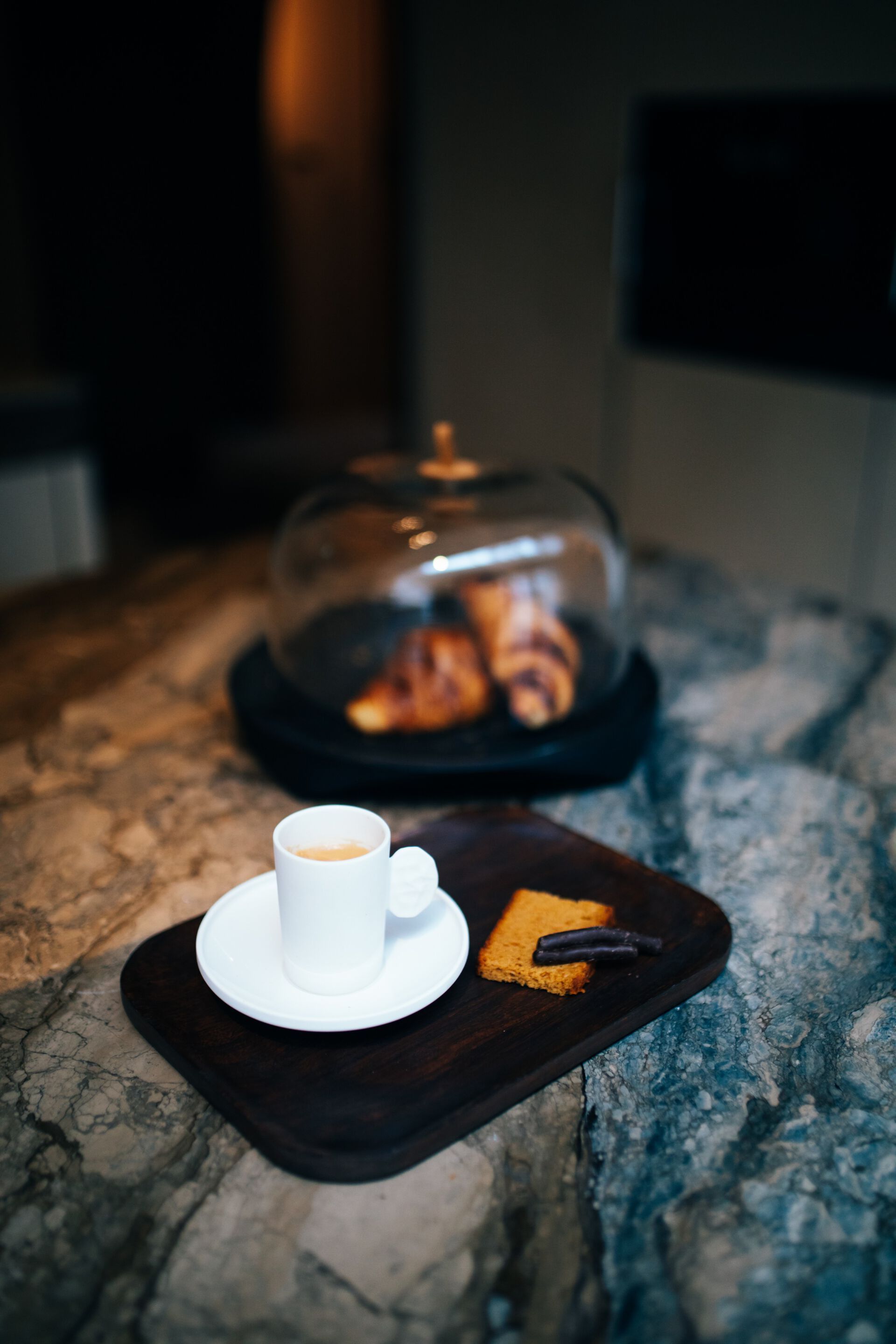 Фарфоровая чашка с блюдцем POMAX легкий ARCH-00134086 - Вид №2