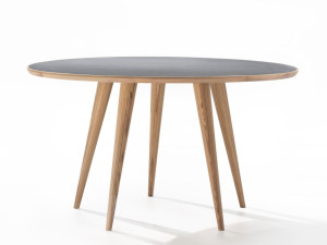 Деревянный обеденный стол с столешницей из PaperStone®