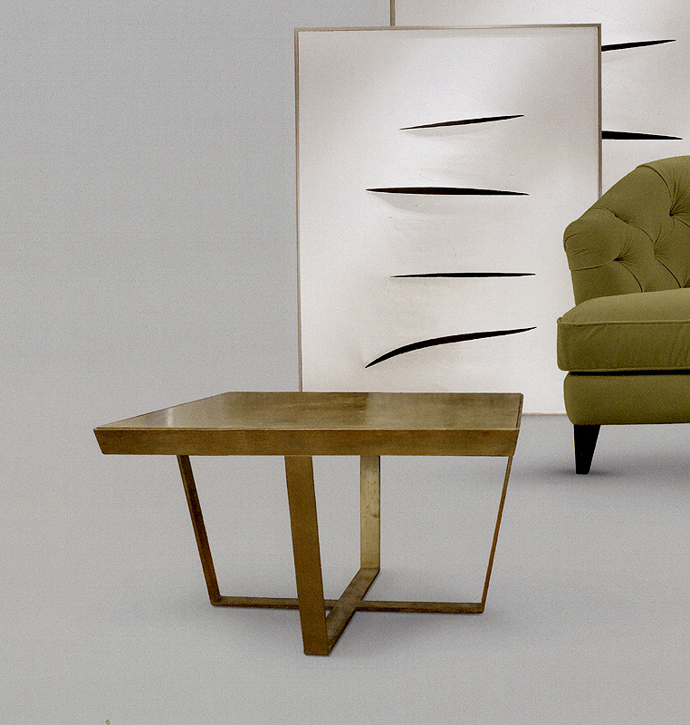 Столик  SOFTHOUSE FOGLIA ORO 