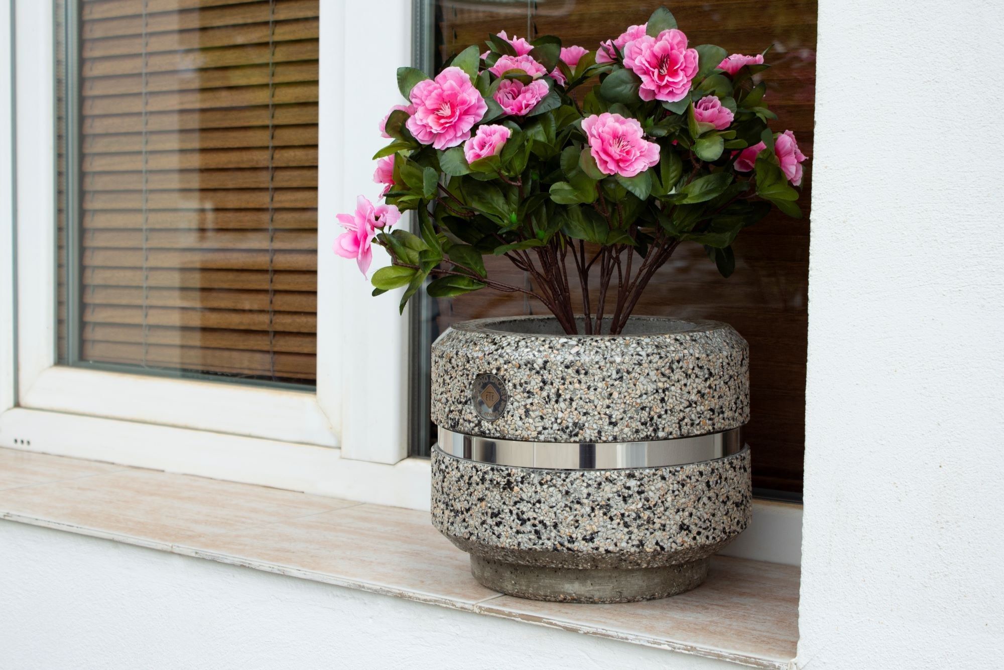 Бетонный круглый низкий плантатор ENCHO ENCHEV - ETE 19/23 ARCH-00048483 - Вид №10