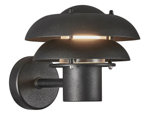 Металлический настенный светильник