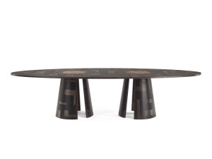 Деревянный овальный стол для гостиной