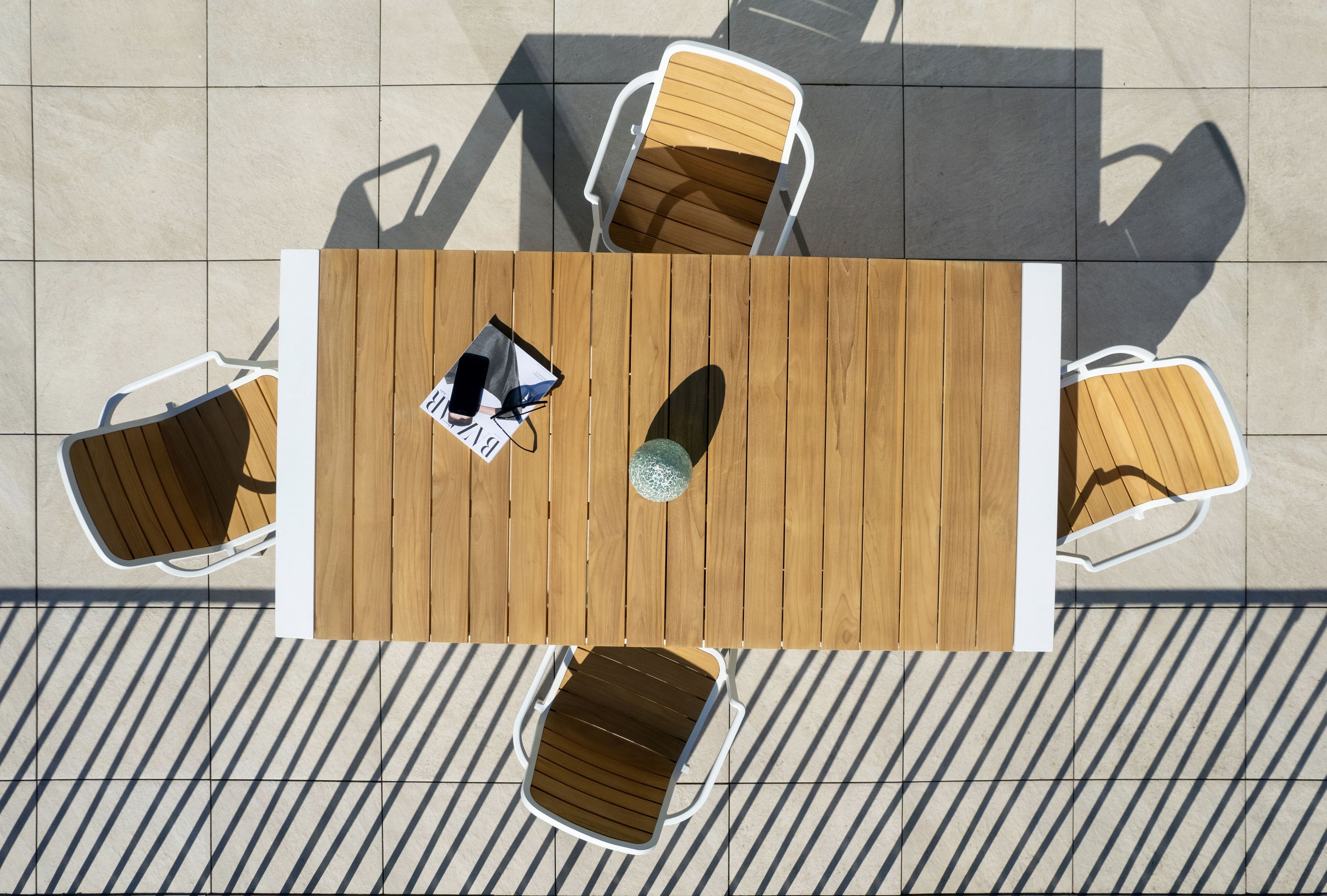 Штабелируемый садовый стул с подлокотниками DRIGANI NIDA TEAK ARCH-00143836 - Вид №1