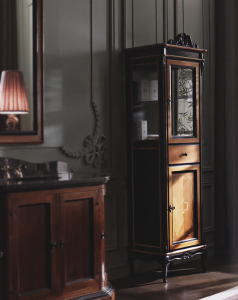 Витрина  VITTORIO GRIFONI 2646