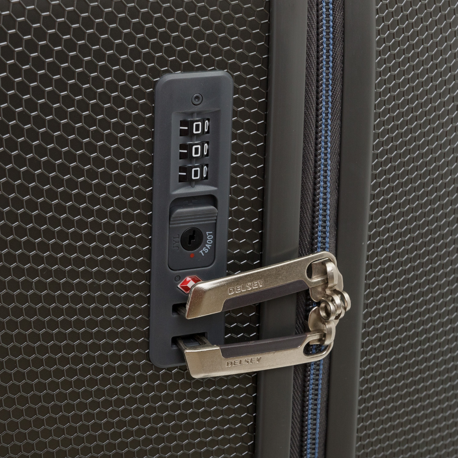 3871810 07 Чемодан 3871810 Spinner 66 Delsey Toliara  - Вид №4