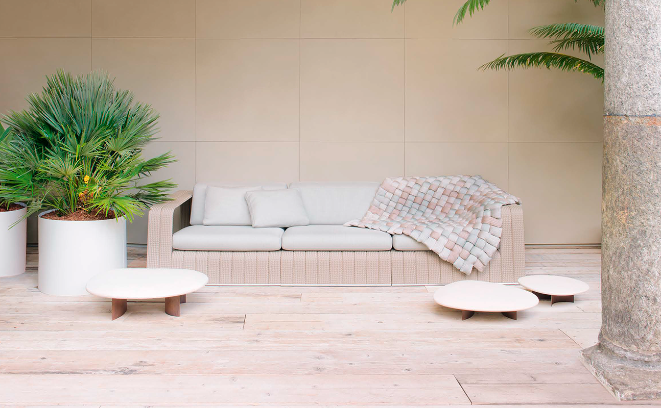 Диван FRAME PAOLA LENTI B18SS + B18SC + B18SD 