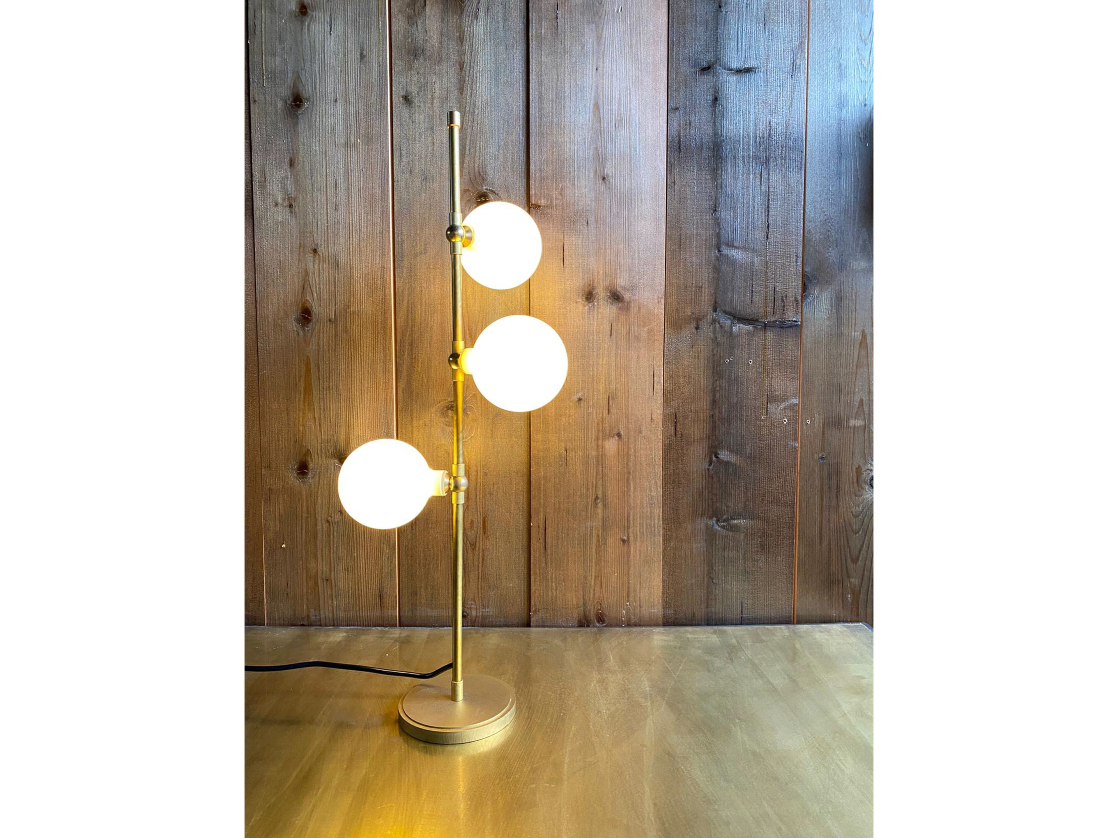 Светодиодная настольная лампа Renzo Serafini GRAPPOLO ARCH-00141337 - Вид №3