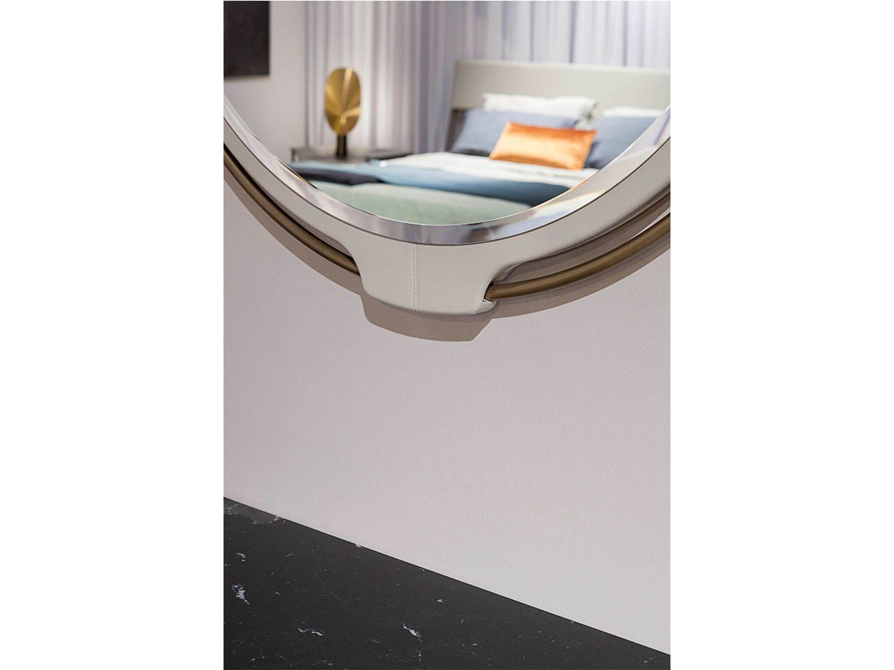 Круглое зеркало со встроенным настенным освещением Turri Vine ARCH-00027785 - Вид №2