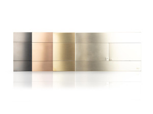 Панель управления туалетом из нержавеющей стали