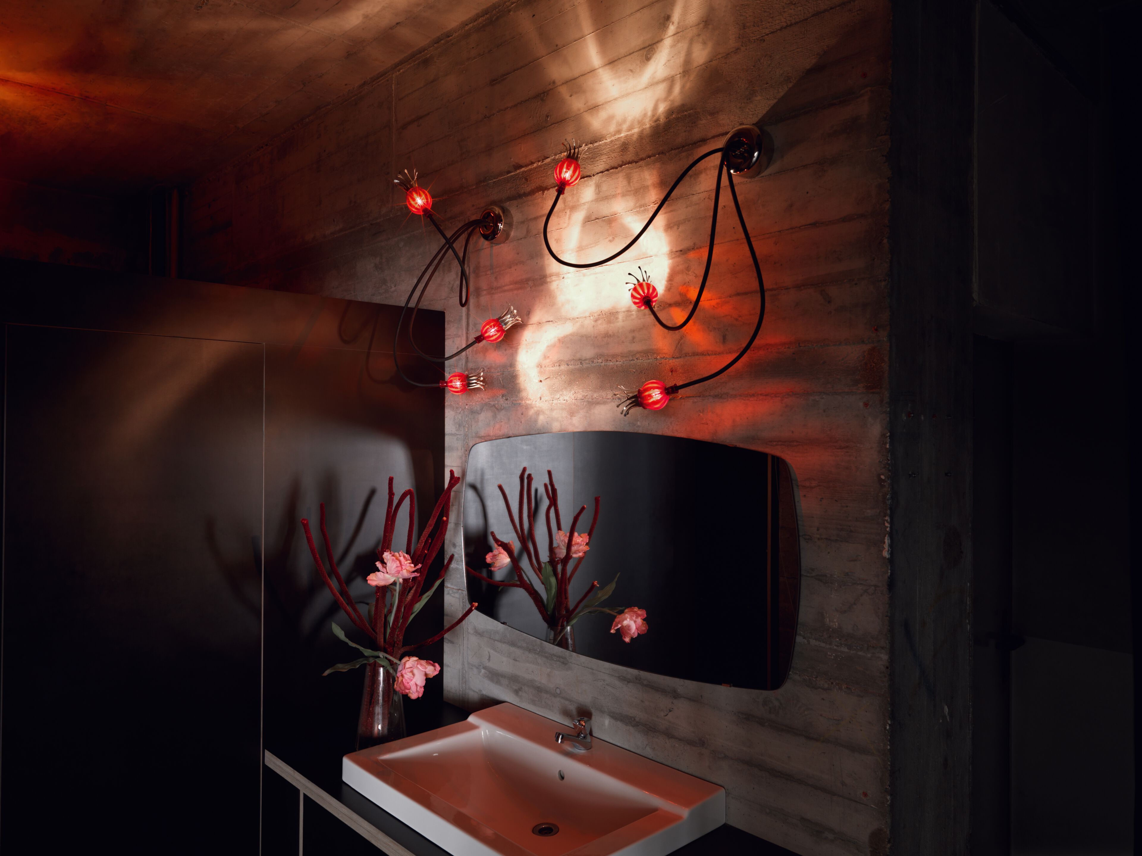 Алюминиевый и стеклянный настенный светильник с гибкой рукояткой serien.lighting POPPY ARCH-00006700 - Вид №6