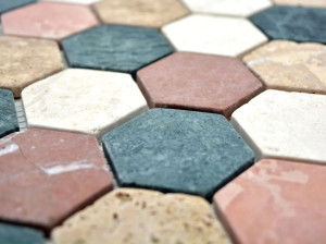 Многоцветная мраморная мозаика