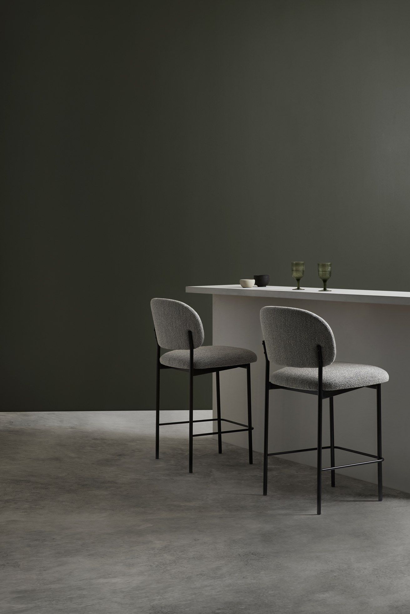 Высокий тканевый стул с подставкой для ног Blasco&Vila RC Metal ARCH-00137343 - Вид №6