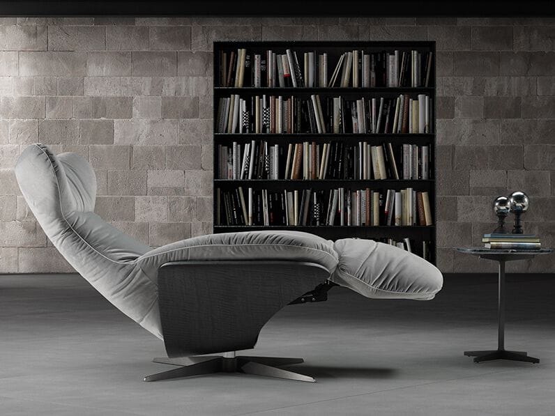 Кожаное вращающееся кресло с подставкой для ног Natuzzi Italia ILIA ARCH-00045700 - Вид №5