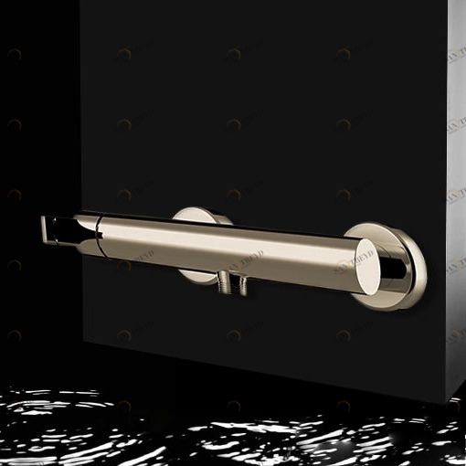 Смеситель настенный для душа 7MACODE8 Geda Nextage Macò с шланговым соединением