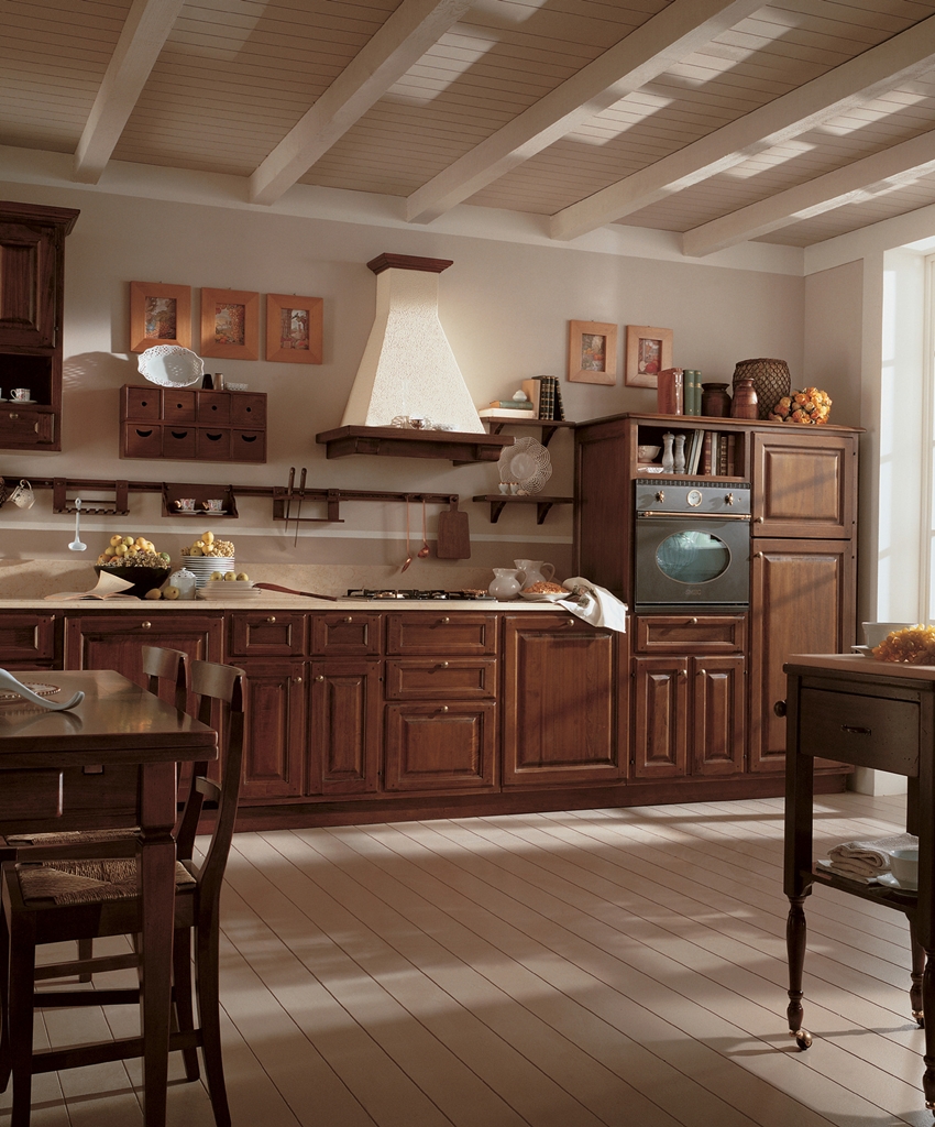 205 Tifernoit Кухня с восковым лаком "Светлый орех" Cucina - Вид №1