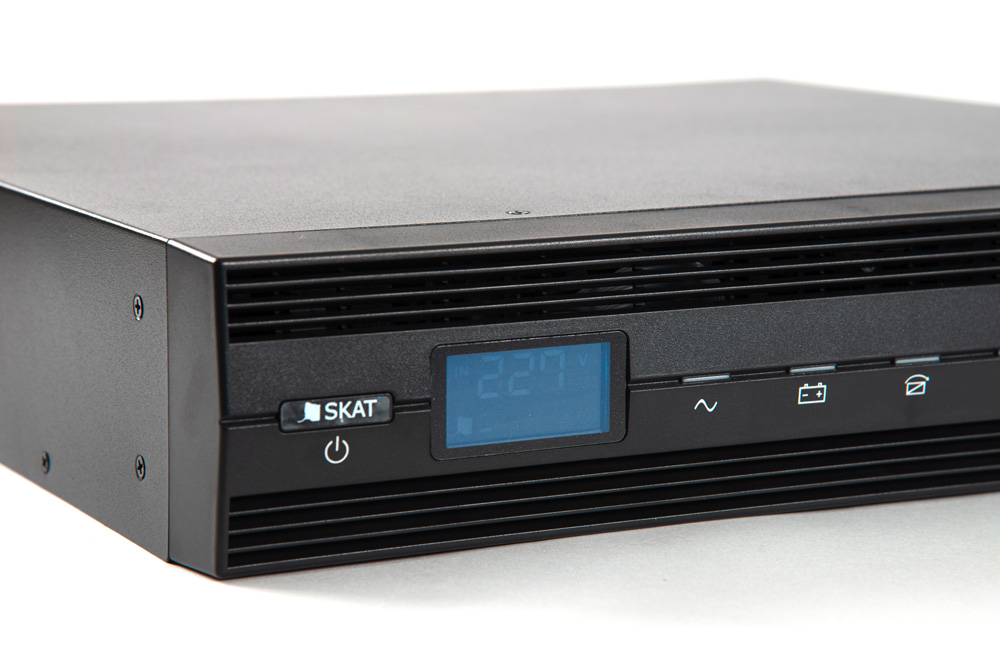 SKAT-UPS 3000 RACK ups 220v 50 / 60hz 2700w 6 batteries on-line sine wave Бастион  - Вид №2