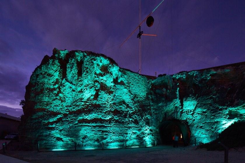 iGuzzini Линейный световой профиль из алюминия и стекла с системой RGB Linealuce sun-id-1346721 - Вид №3