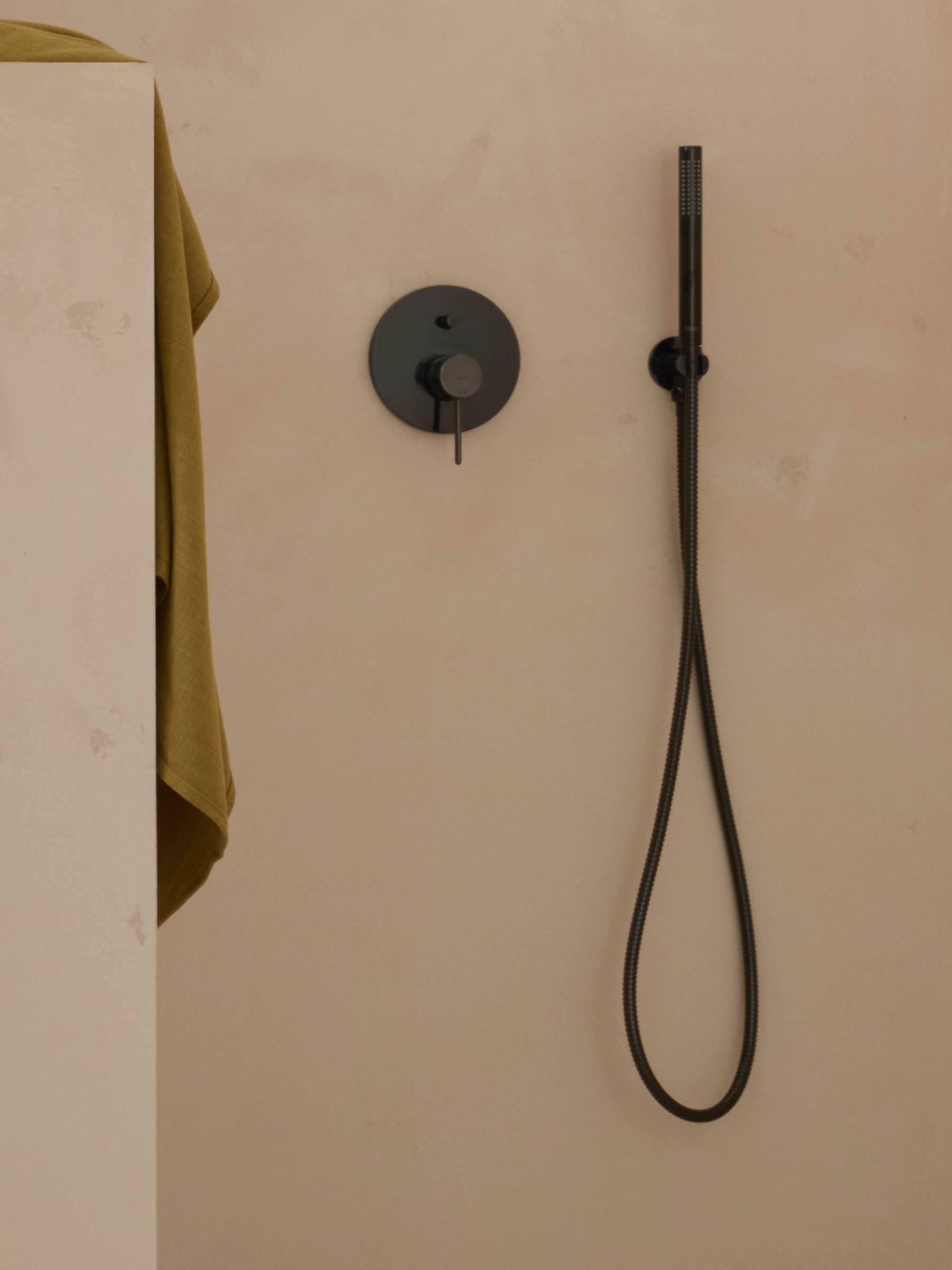 Встраиваемый смеситель для душа с переключателем Roca Nu ARCH-00076112 - Вид №2