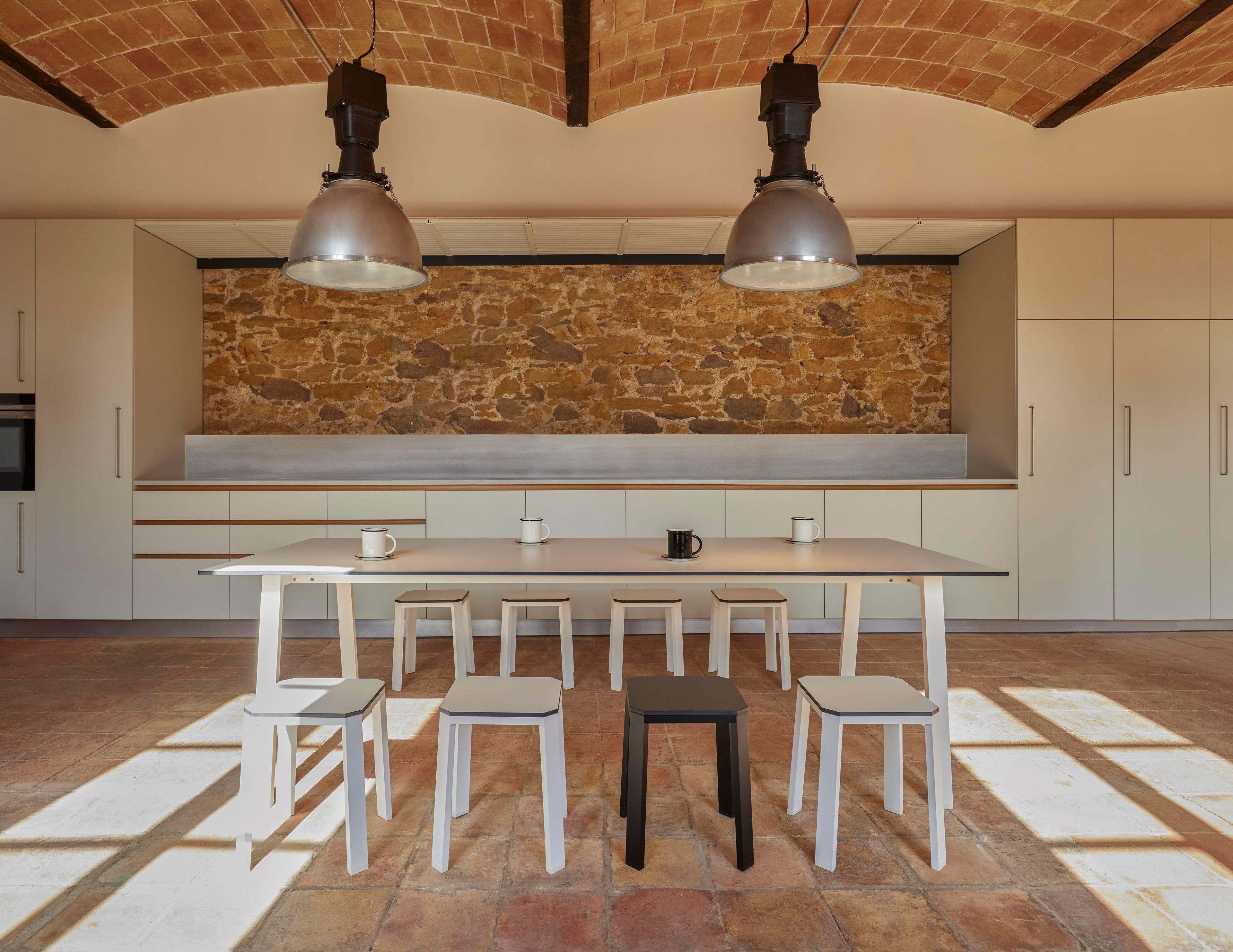 Прямоугольный стол GANDIABLASCO Вне времени ARCH-00150074 - Вид №11