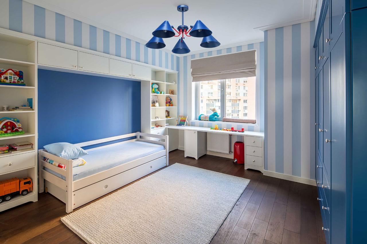 Потолочная люстра MW-Light Чили 711010905 синяя MW-LIGHT ДИЗАЙНЕРСКИЕ, ЧИЛИ 194710 Синий  - Вид №1