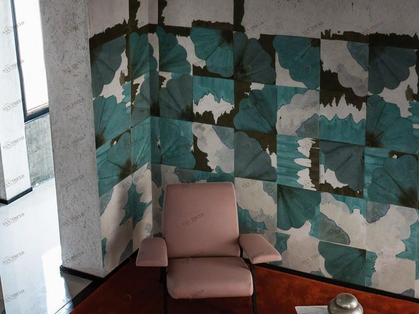 Wall&decò Обои в клетку с цветочными мотивами Contemporary wallpaper 2018 sun-id-1419959