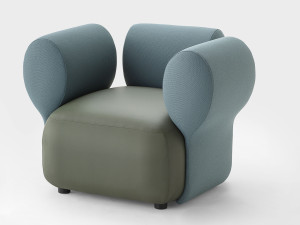 Тканевое кресло с подлокотниками