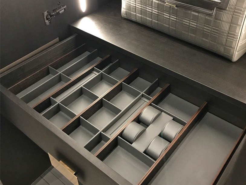 Деревянный секционный шкаф с зеркалом Shake Hege ARCH-00028115 - Вид №3