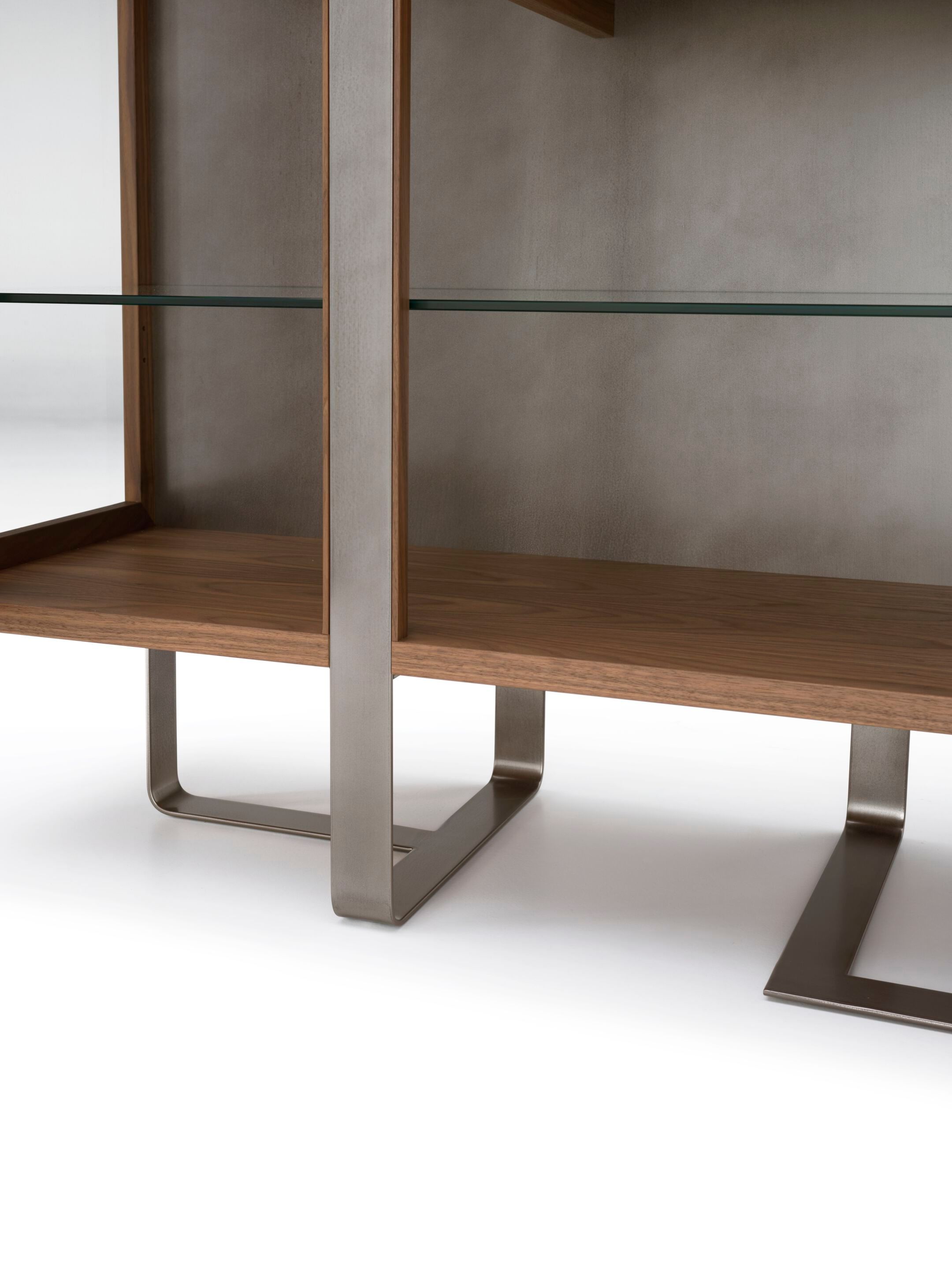 Витрина с 2 дверцами и внутренними стеклянными полками Arte Brotto Leonardo ARCH-00102346 - Вид №3