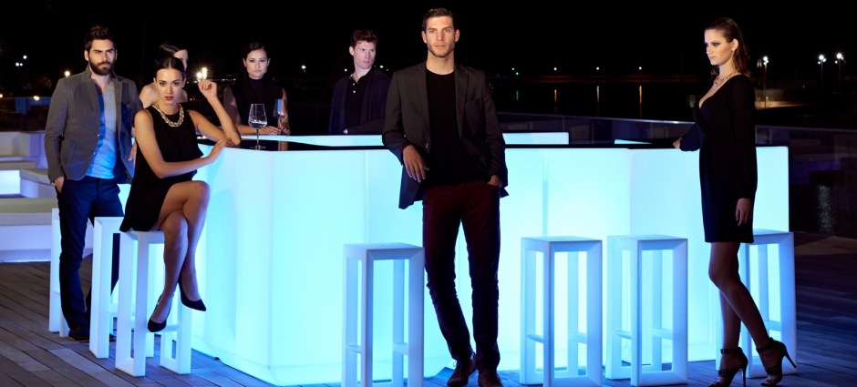 000148 Барная стойка Vondom Vela