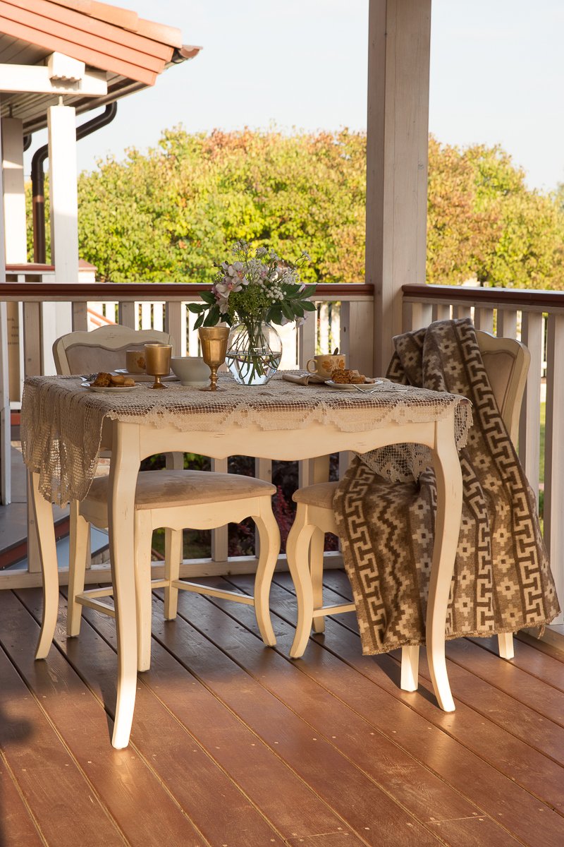 Обеденный стол белый квадратный 90 см Mobilier de Maison ДОМАШНЯЯ ОБСТАНОВКА MOBILIER DE MAISON 017241 Бежевый;белый Santreyd  - Вид №1