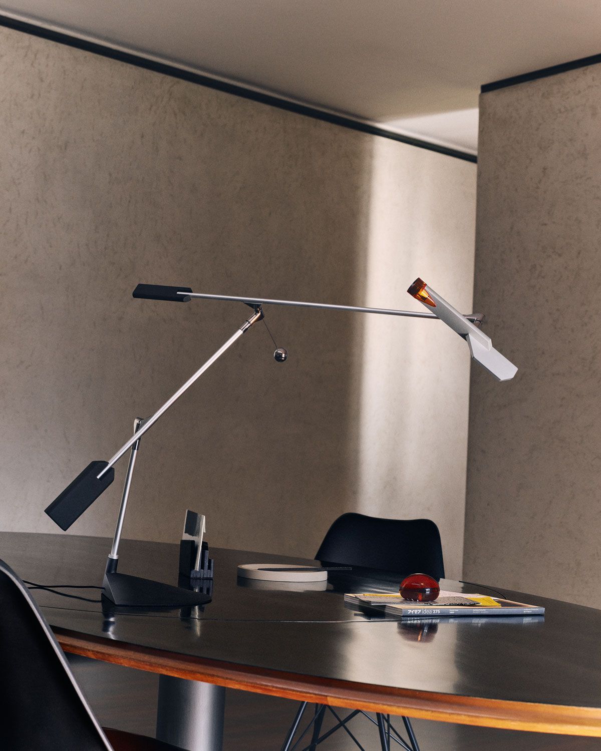 Настольная лампа из анодированного алюминия Stilnovo HALLEY ARCH-00150585