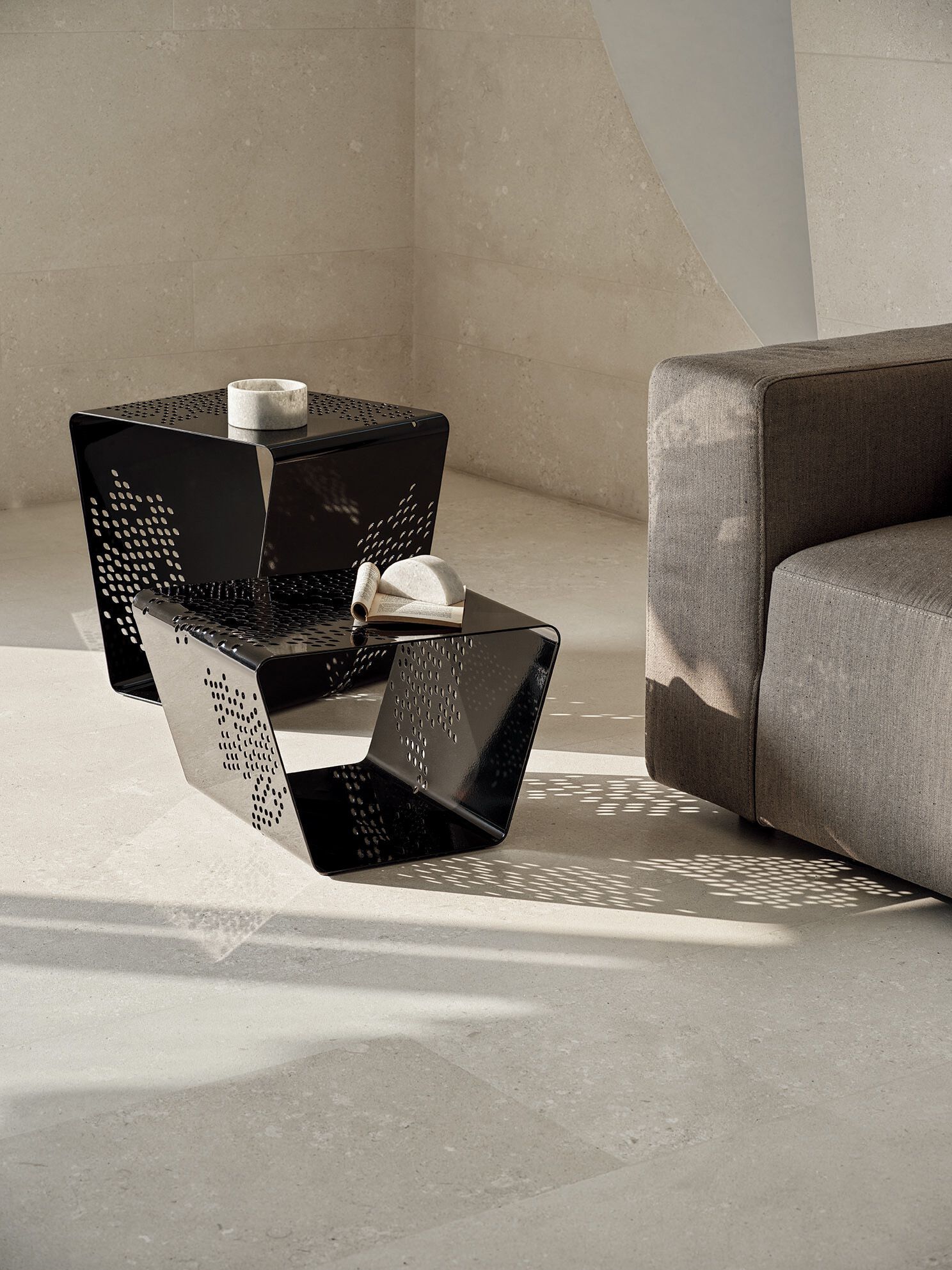 Низкий стальной журнальный столик Bontempi Casa PATTERN ARCH-00076253 - Вид №1