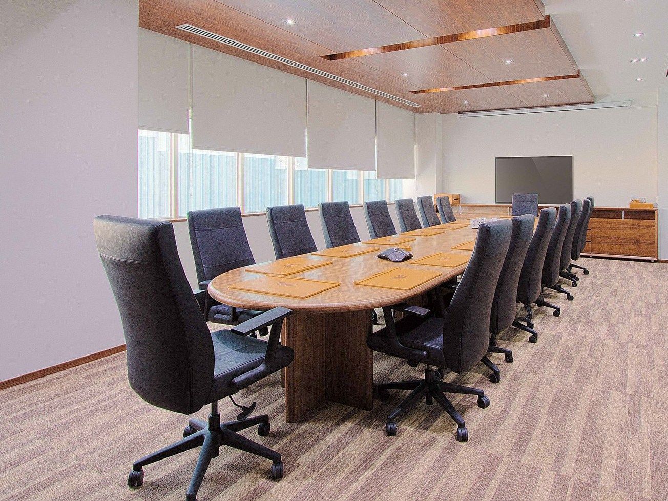 Овальный стол для совещаний Dyrlund 8612/10 ARCH-00101367 - Вид №1