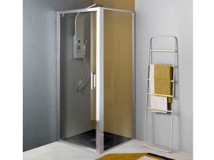 Алюминиевая и стеклянная угловая душевая кабина с распашной дверью