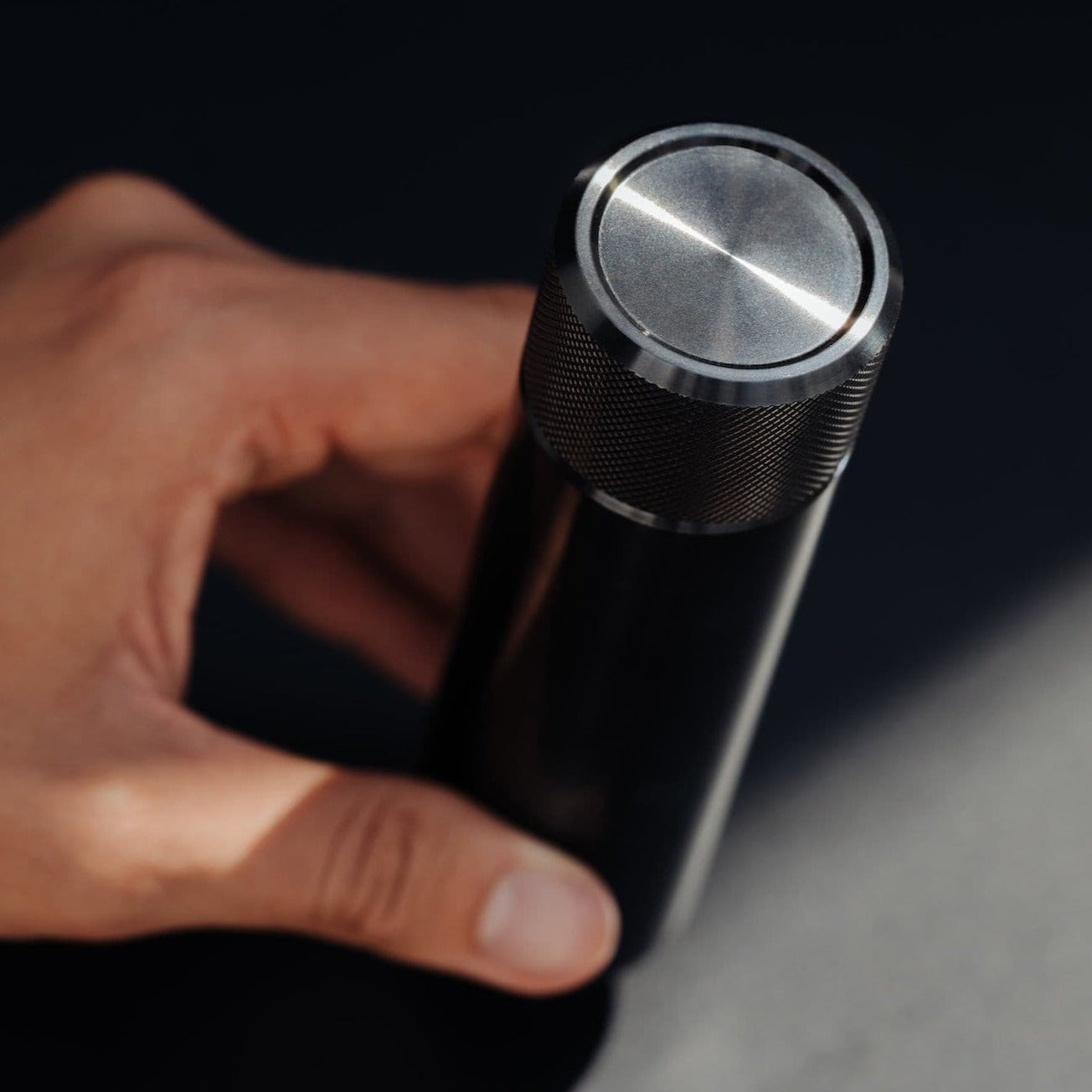 W203BST 100 мл Хип - Черная сталь Wingback  - Вид №6