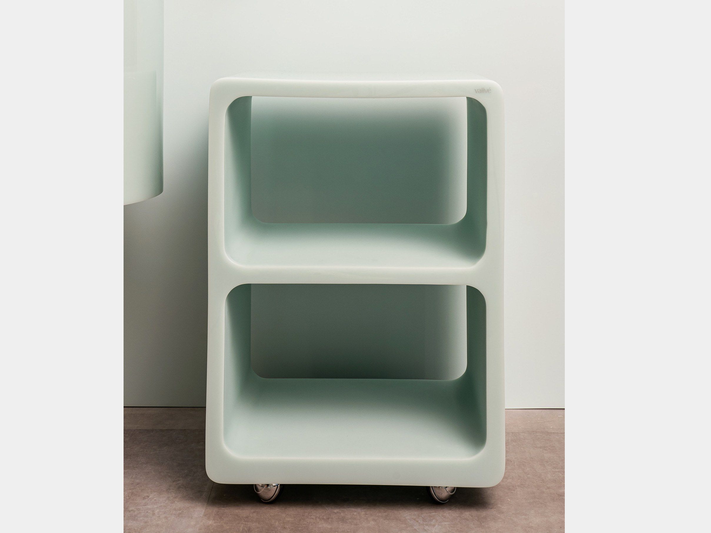 Мебель для ванной комнаты с двойным полом из смолы с колесами Vallvé куб ARCH-00096379 - Вид №1