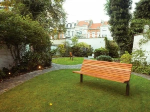 mmcité1 Деревянная скамья