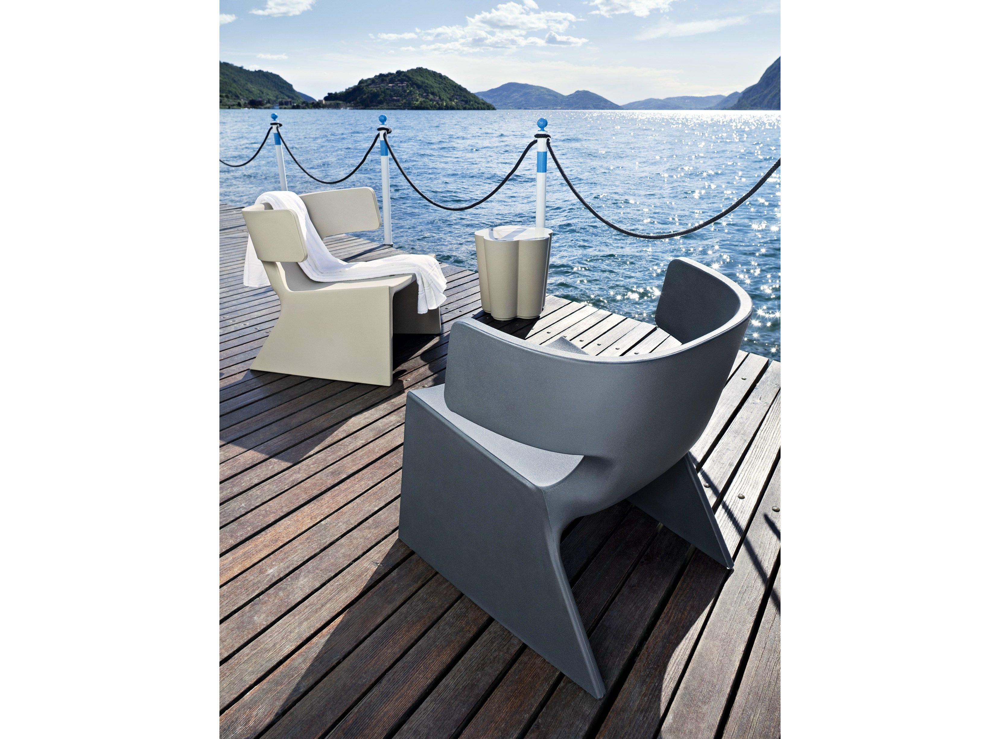 Кресло из полиэтилена с подлокотниками ALMA DESIGN ARCH-00097205 - Вид №3