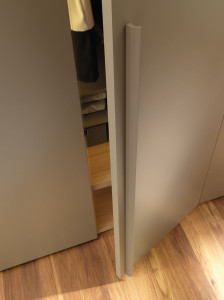 Шкаф с шестью дверцами