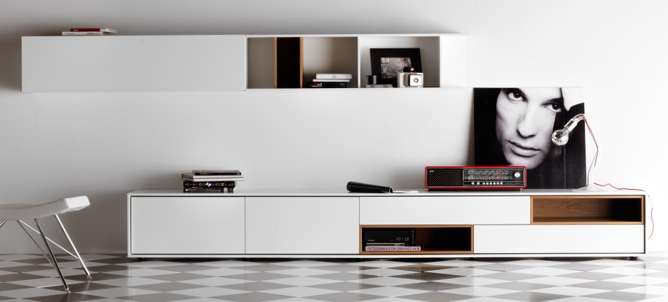 006182 Полка навесная закрытая Aura Treku  - Вид №1