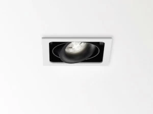 Delta Light Регулируемый светодиодный прожектор Grid in